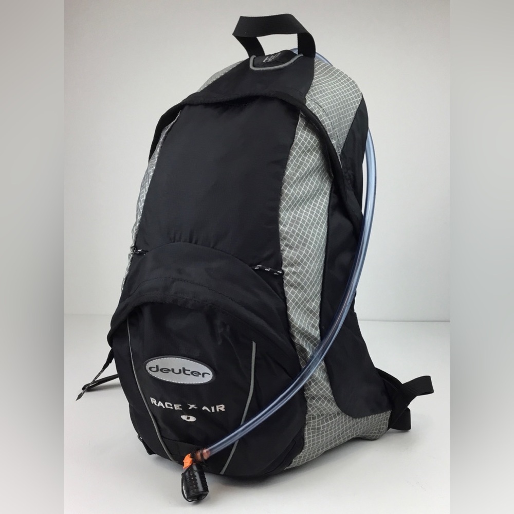 DEUTER Race X Air I Hydration Daypack for Cycling Hiking Bladder Included